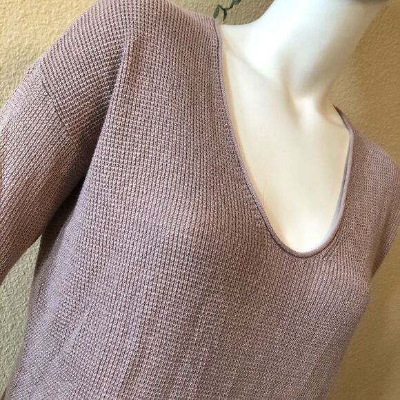 BP Textured Stitch V-Neck Pullover Size Small - Picture 6 of 8